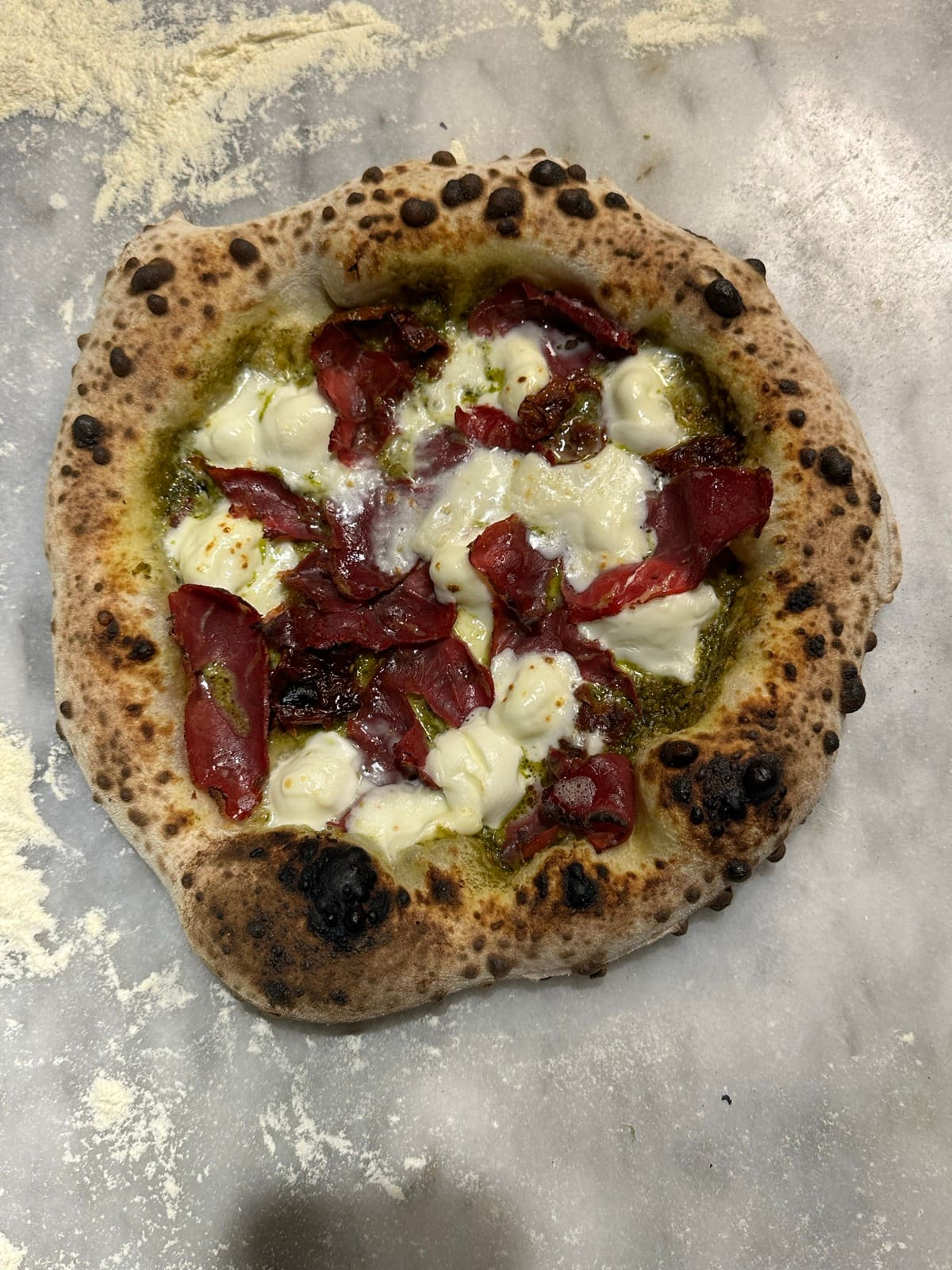 Pizza Mazaka — Napoli usulü pizza
